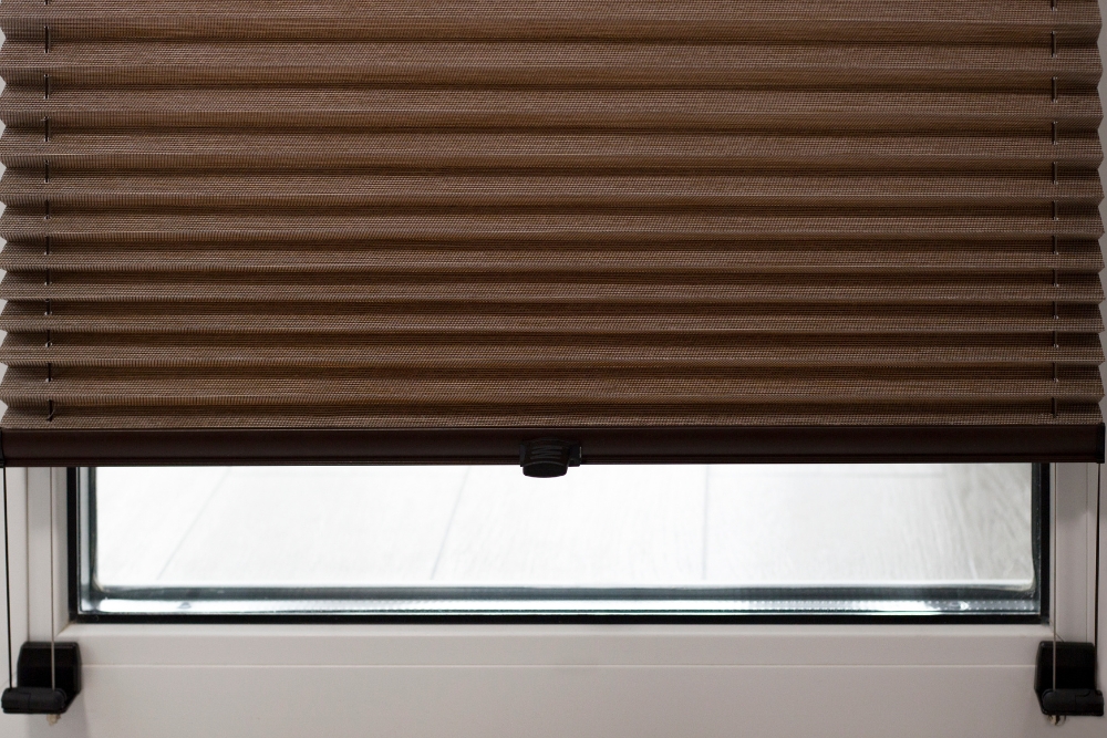 Why Newcastle Homes are Embracing Cordless Blinds